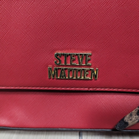 Steve Madden shoulder bag fire engine red - Picture 2 of 9
